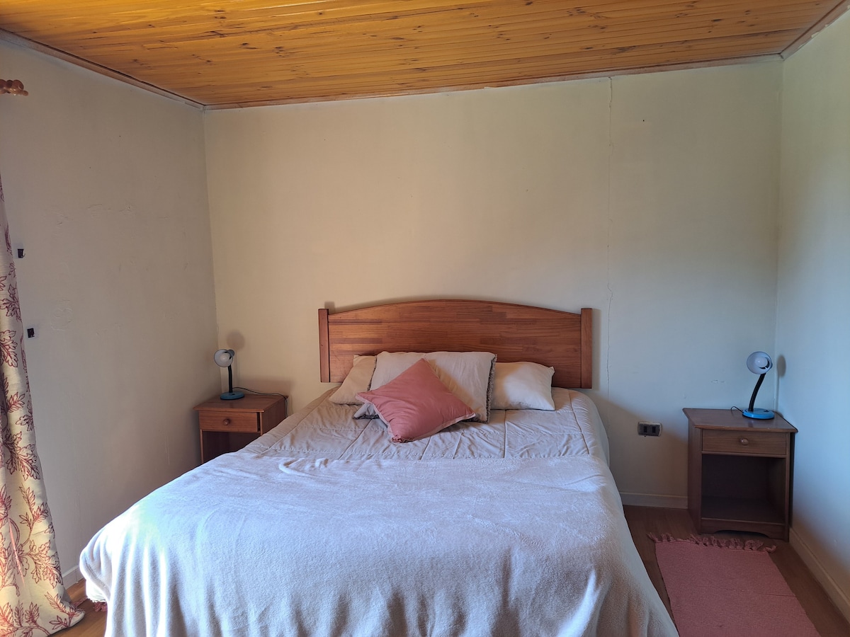 Hostal El Roble, Algarrobo ： 1号卧室