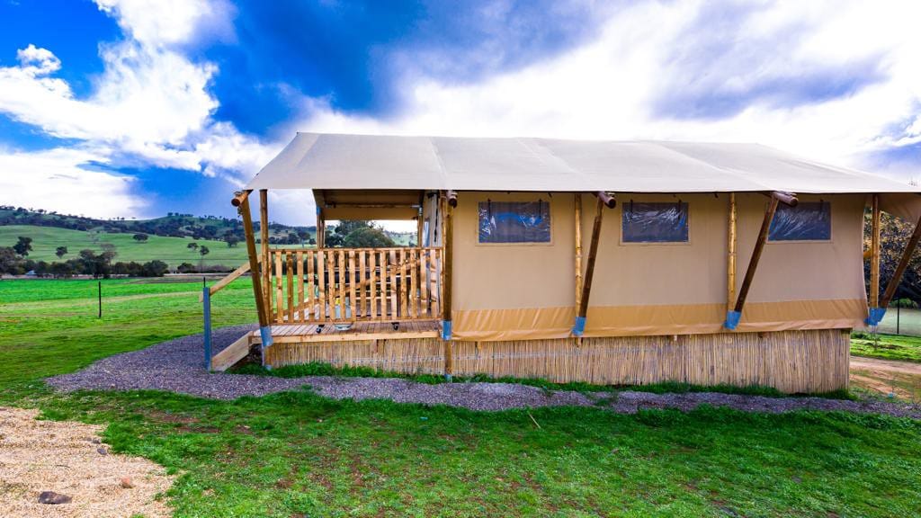 Hillview Farmstay - Glamping Safari Tent （狮子）