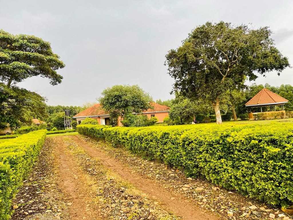 Canaan Country Palace, Hoima