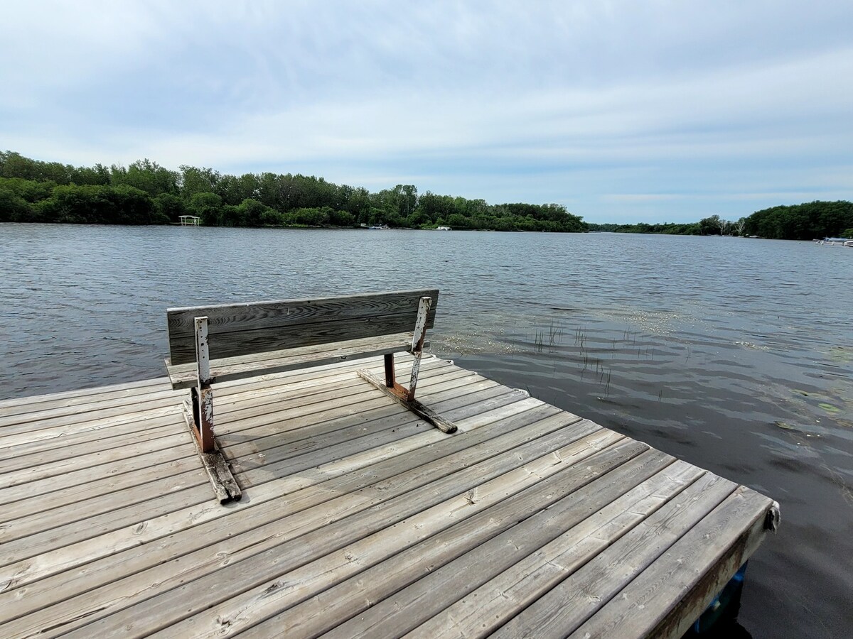 Rustic Retreat with private dock slip.