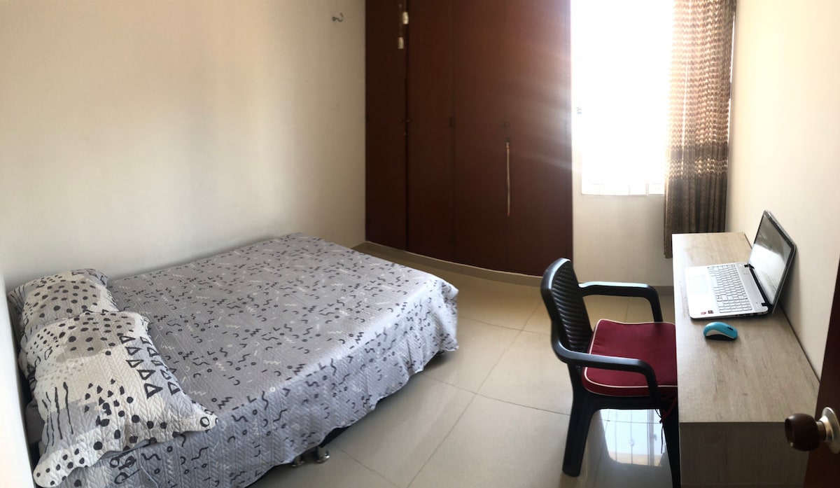 房间位于巴兰基亚（ Barranquilla ）北部。