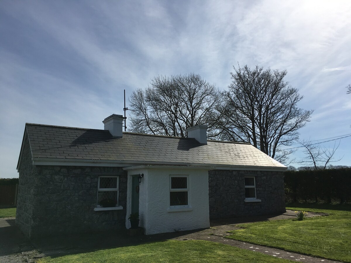 Newtowndarcy Traditional Cottage