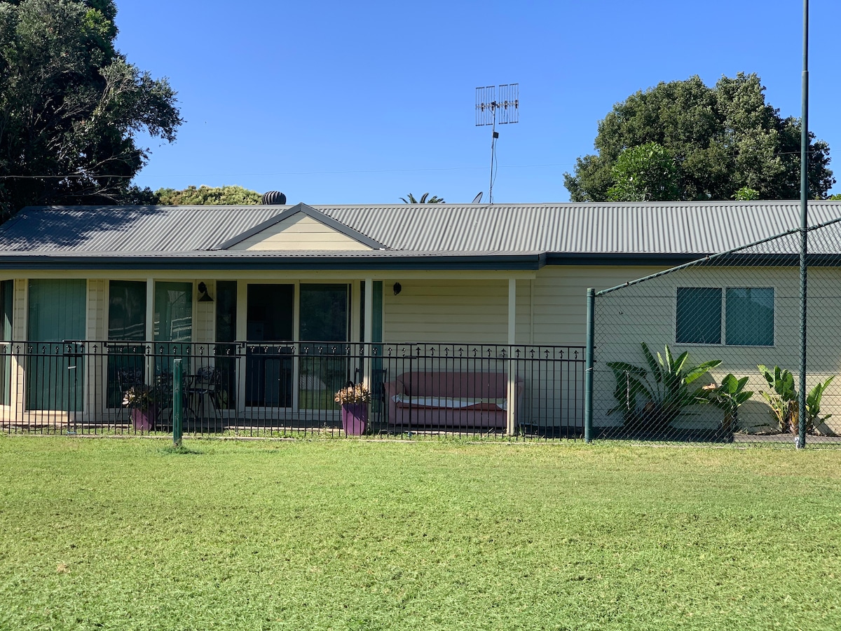 Yarramalong Valley Horse Farmstay公寓