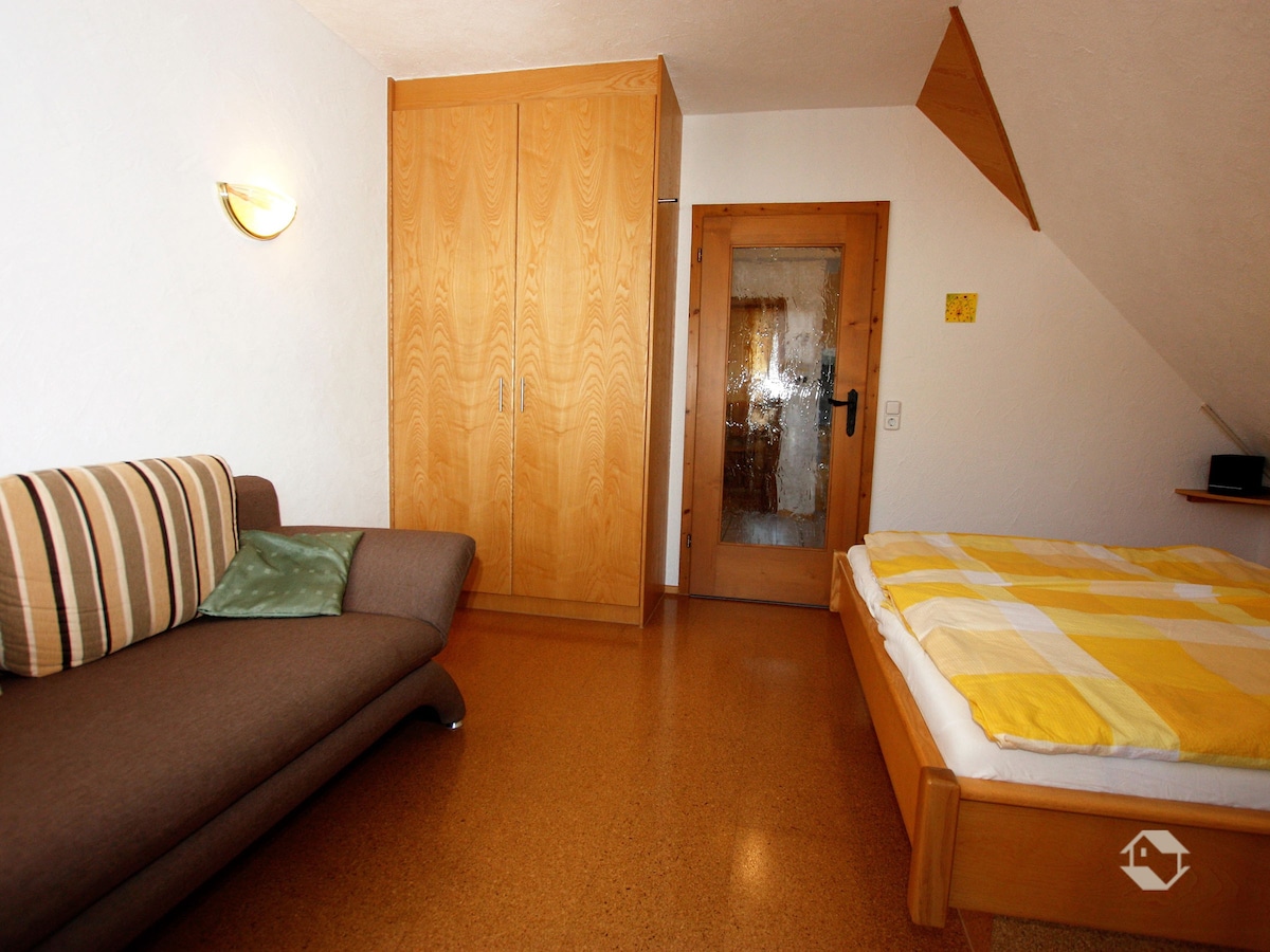 Schwarzwaldhaus Simmelehof ， （ Lenzkirch ） ，度假公寓Fuchs ， 35平方米， 1间客厅/卧室，最多2人
