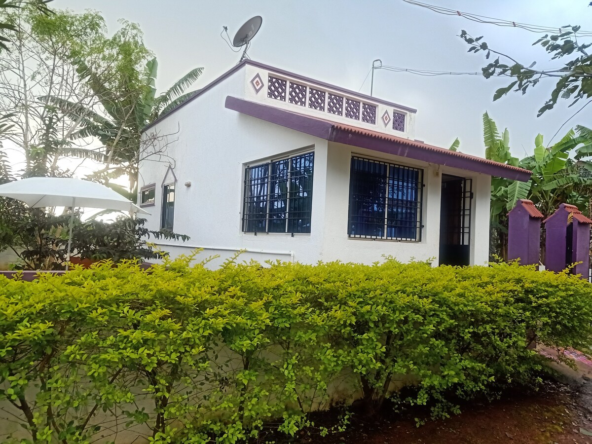 Yelagiri RAM Cottage @带全套小厨房的家