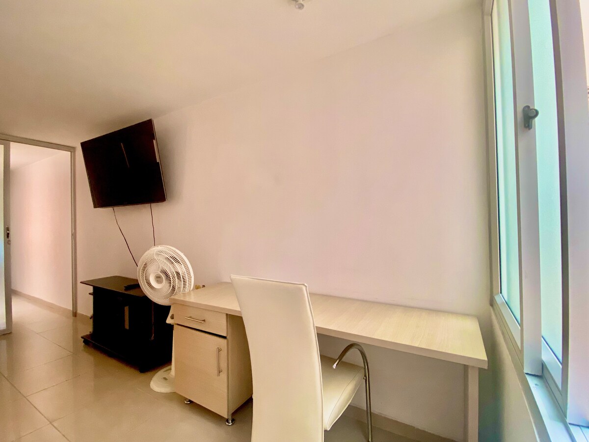 Apartamento amplio con excelente ubicación