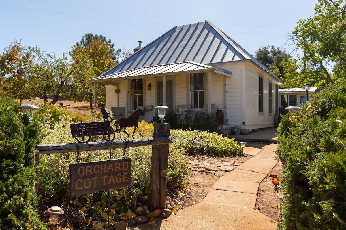 Rancho La Siesta的乡村小屋