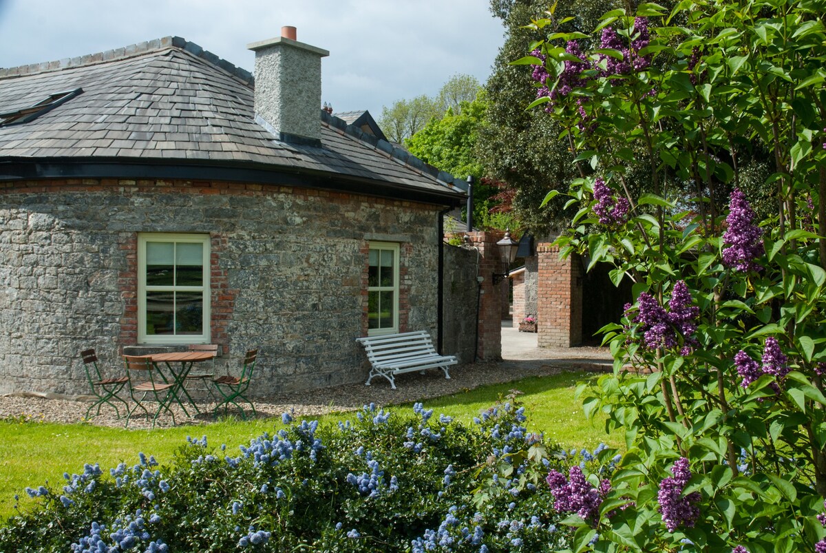 The Lodge Kiltanon House Tulla Co Clare V95 A3W6