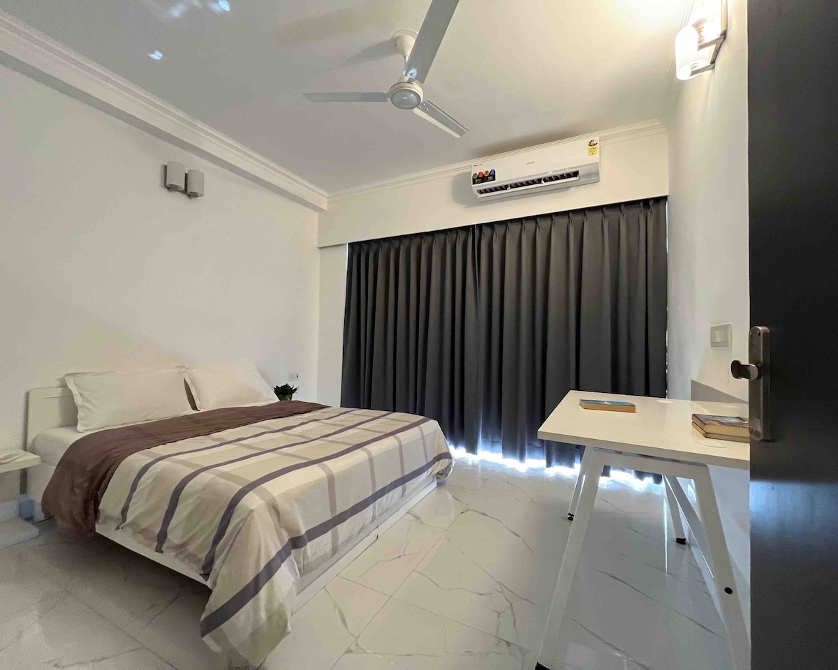 Close to Airport- 1 bedroom minimalistic Apartment