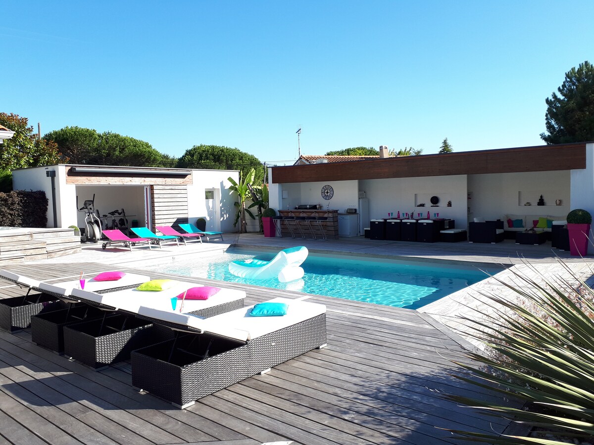 Villa Piscine/Jacuzzi/Salle de sport/Pool house