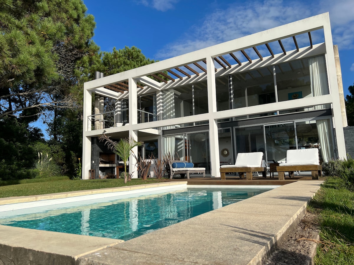 Casa dos lunas en Arenas de José Ignacio