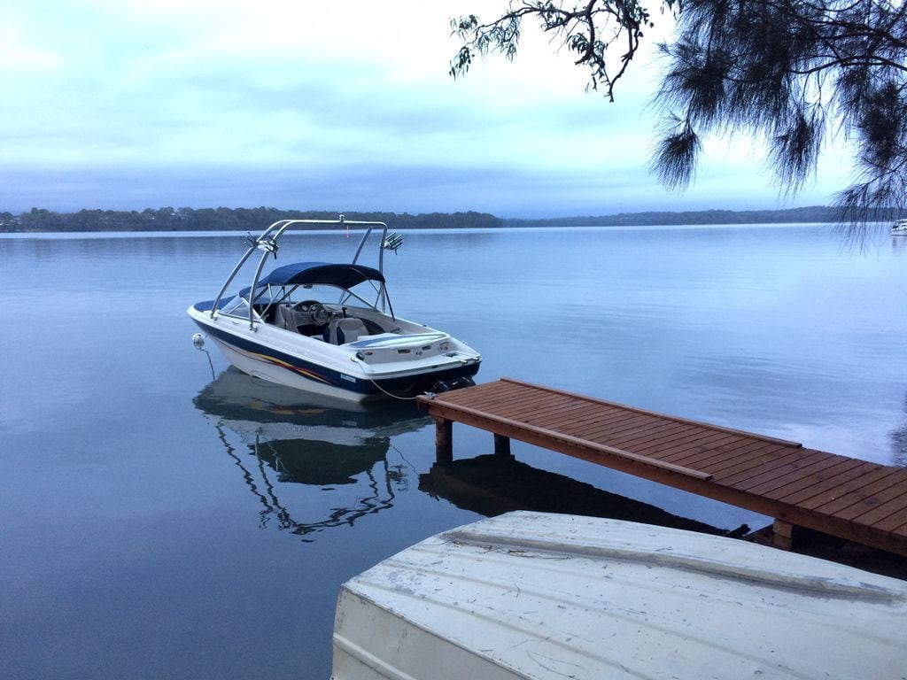 Chilling Lakeside on Lake Macquarie