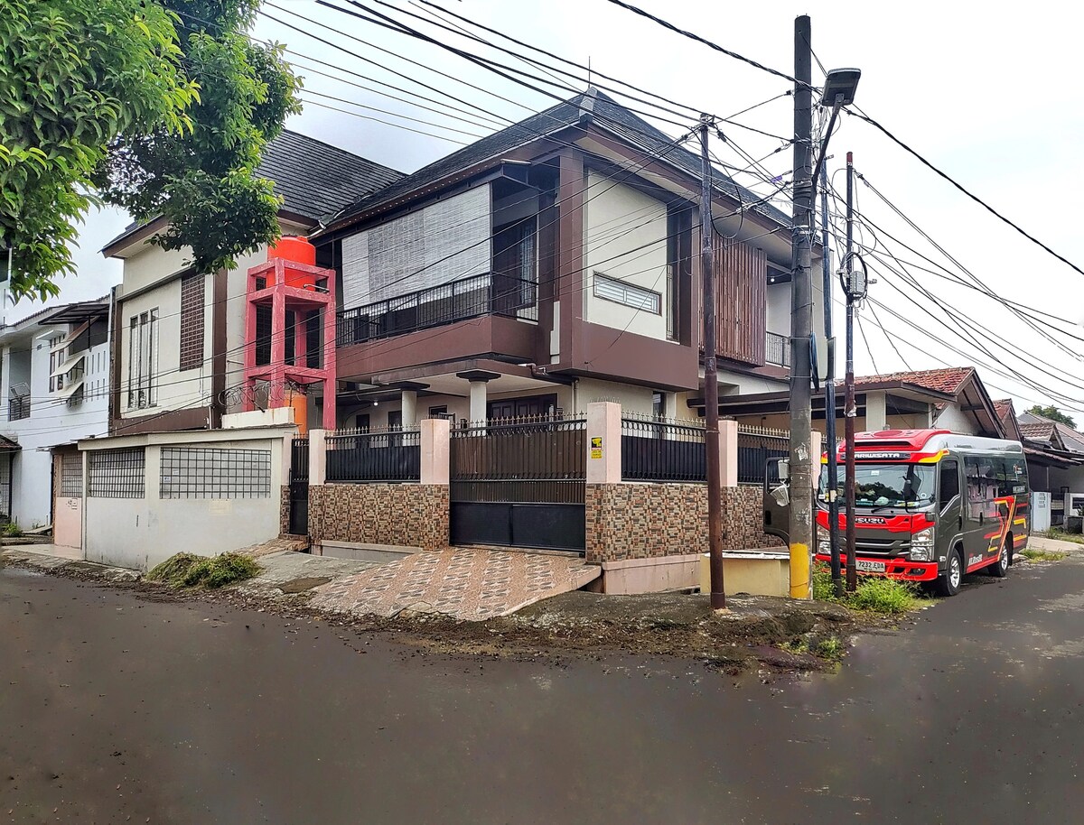 TAMA Guesthouse 16人适合家庭/团体入住