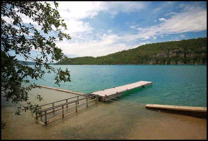 Aldea Púy de Cinca, Huesca, Spain的民宿