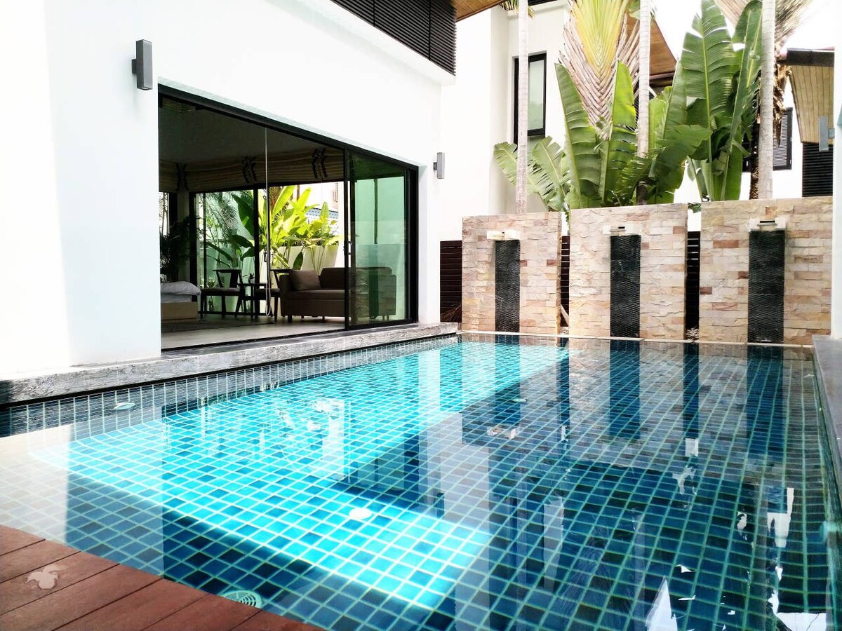 普吉新商城Central Phuket /Chillva夜市附近独栋私家泳池4卧室时尚豪华别墅
