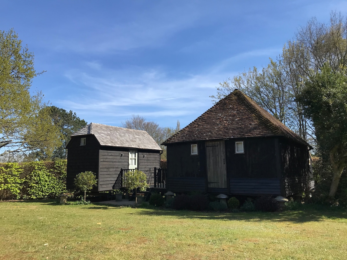 Fyning Granary and Shepherd 's-Hut