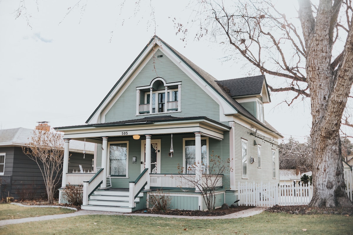 The Muldrow House Kennewick