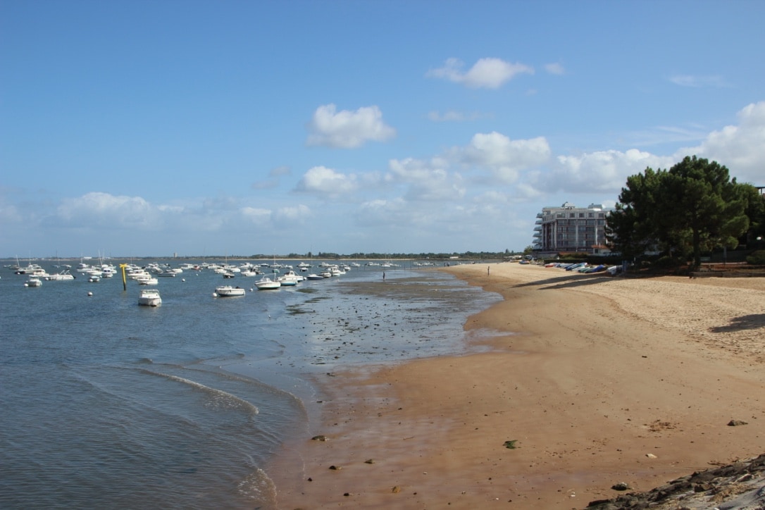 位于阿卡雄（ Arcachon ） -艾吉永（ Aiguillon ）的3室公寓