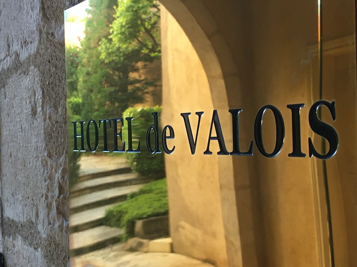 Hôtel de Valois