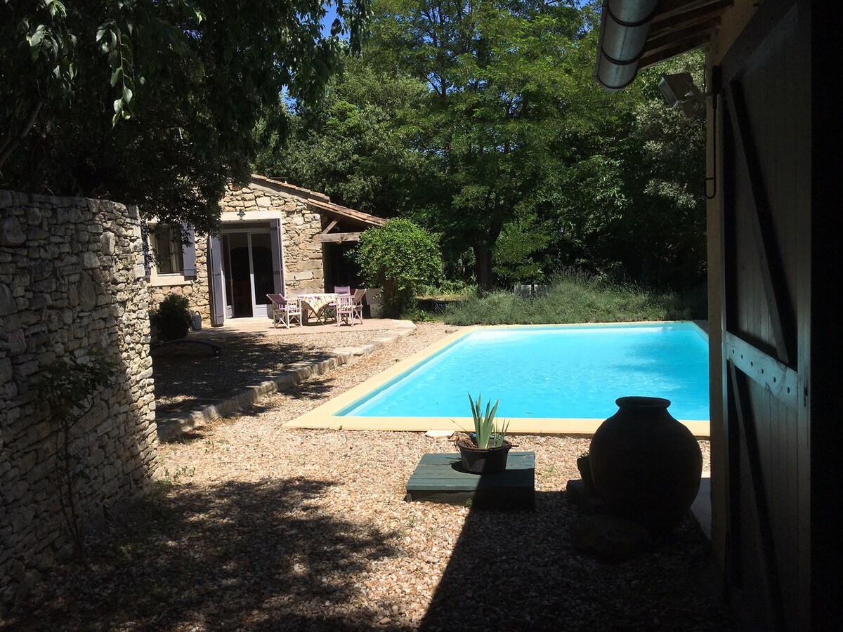 Sunny Country House with Pool Saint Mediers
