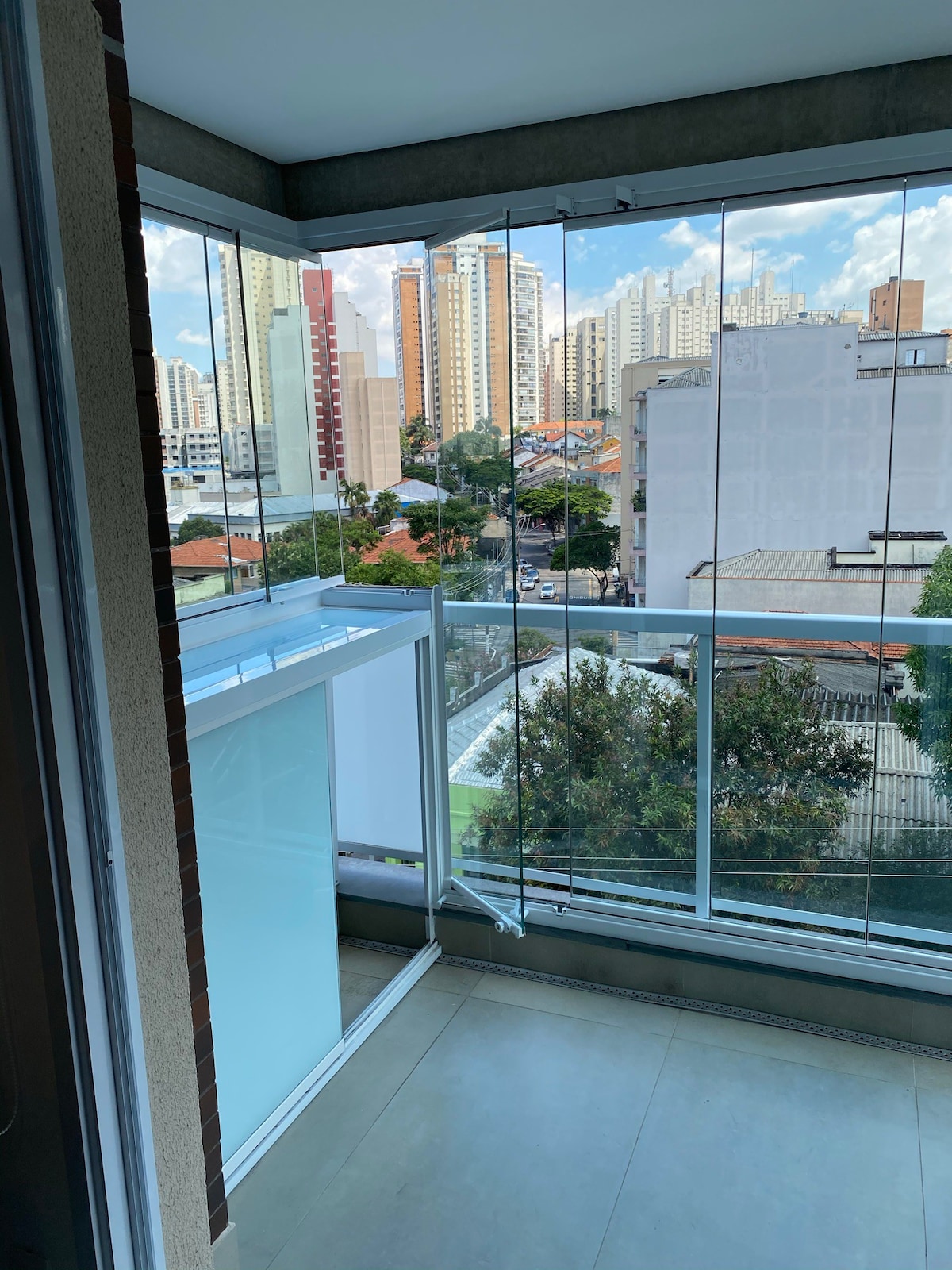 在Vila Mariana Escola Paulista de Medicina的单间公寓