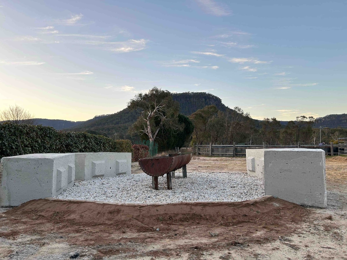 Yabba 's Hut - Hartley Huts