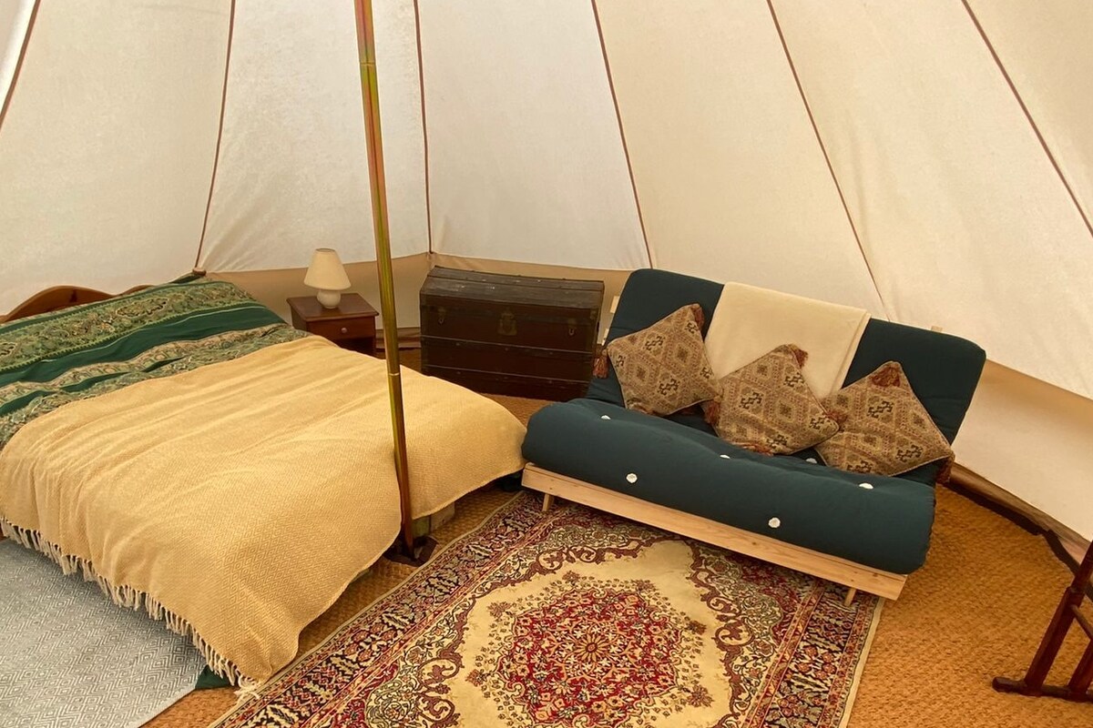 Brynderi - private Glamping experience up to 12ppl