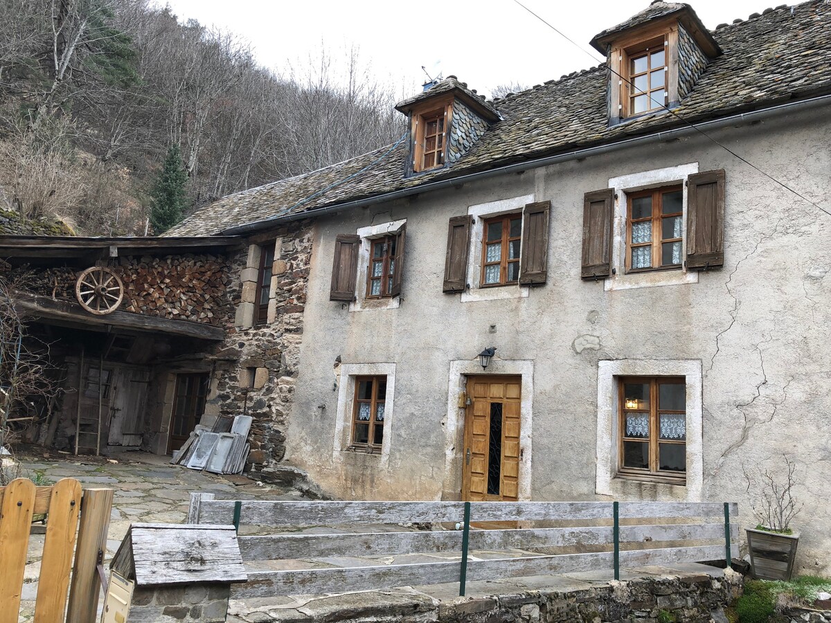 Gîte sur les contreforts de l'Aubrac