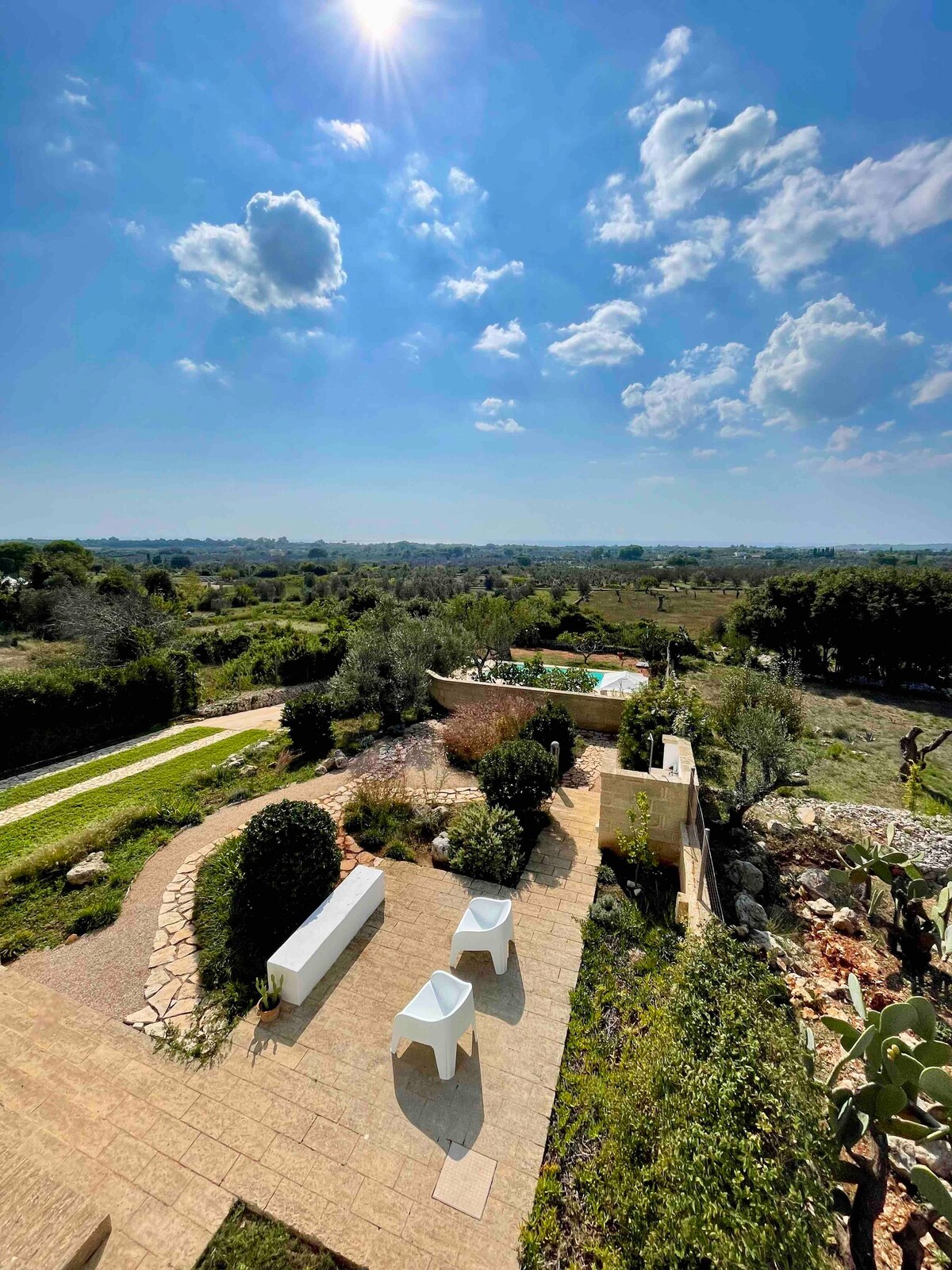 Villa con piscina in zona panoramica