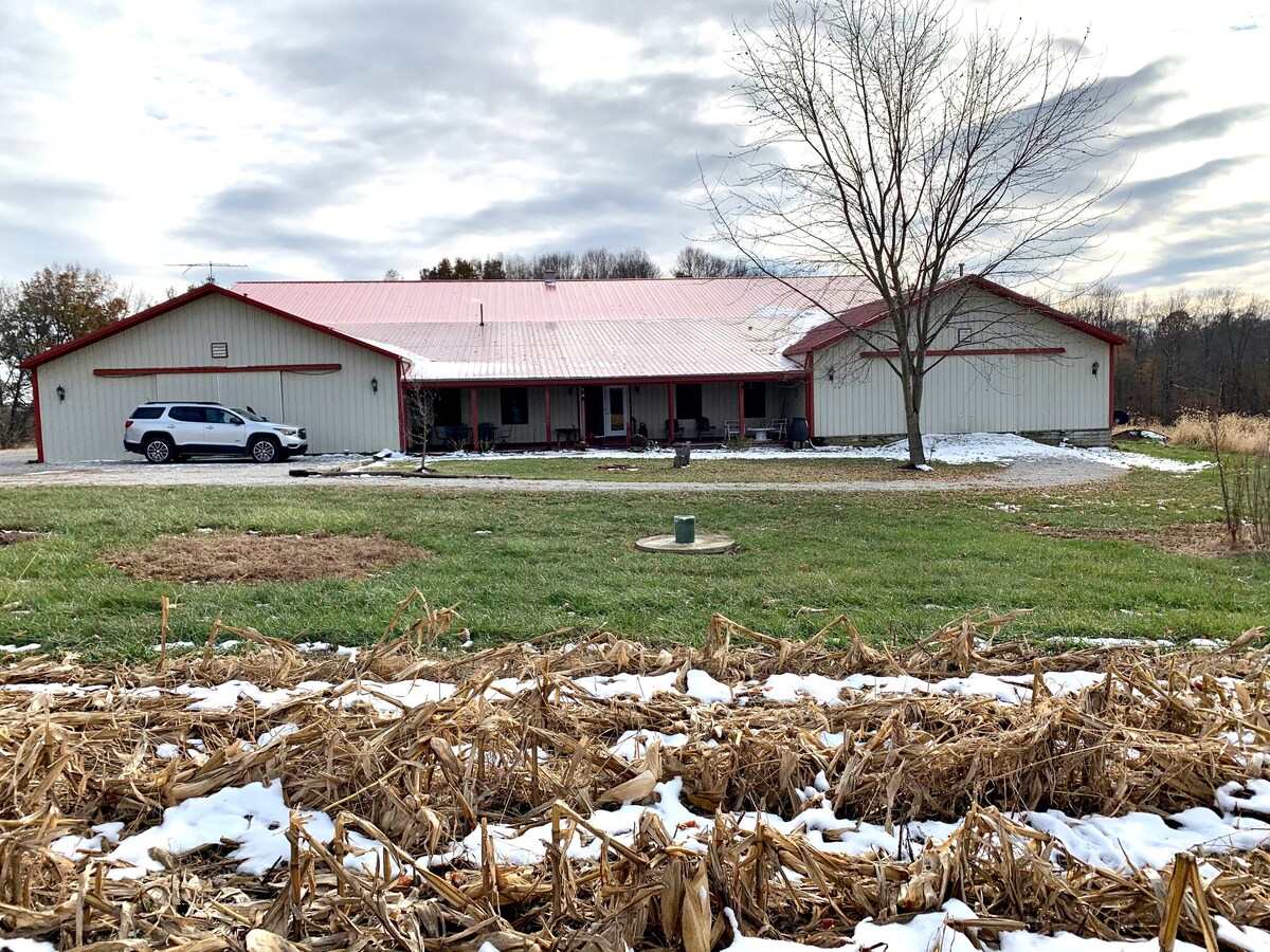 Goodestock Ranch Bed & Barn