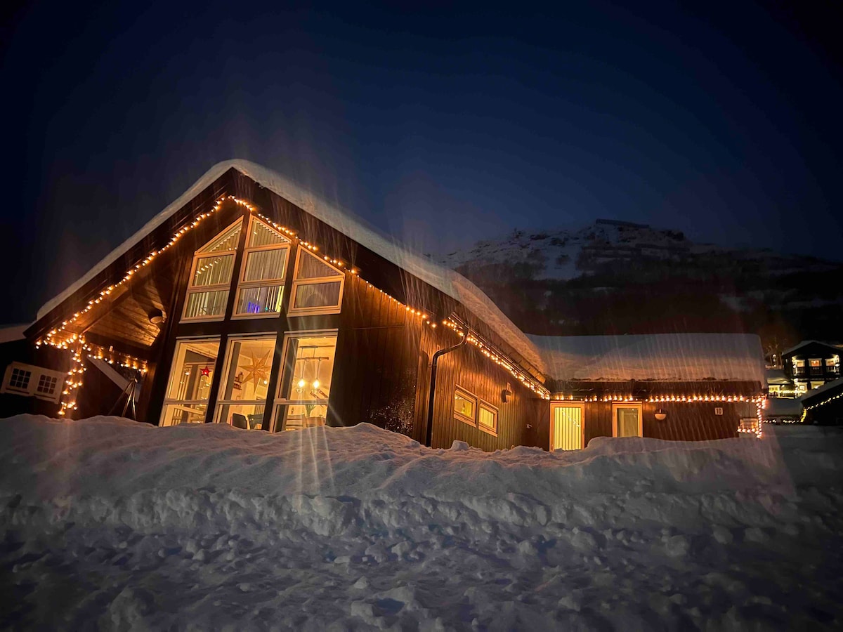 较新的很棒的小木屋，在Overøye滑雪出入