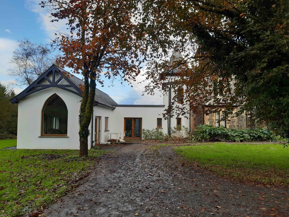 Coolkellure Lodge