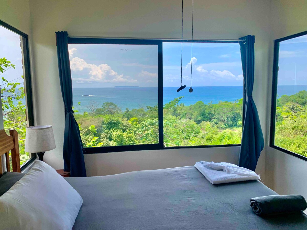 Cotinga Nest - King Bed, Ocean View