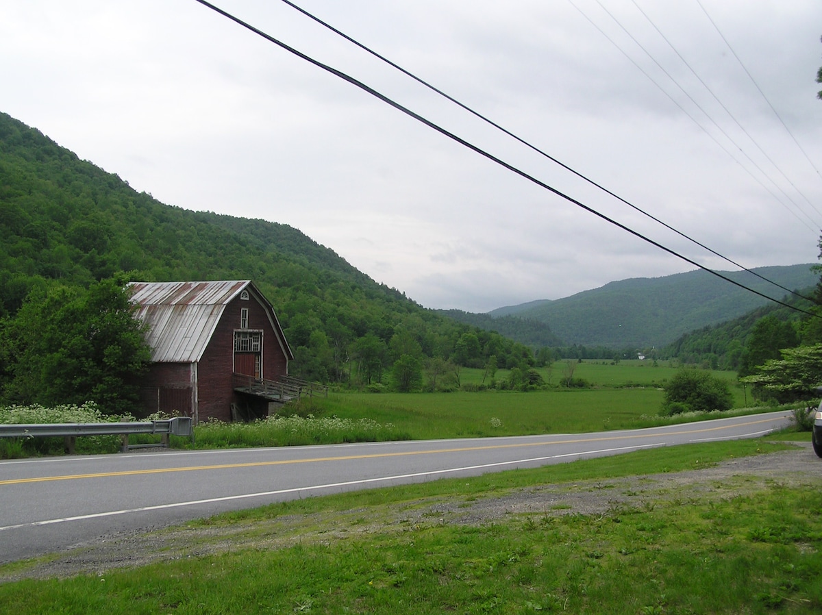 Sugarbush 1880s Farmhouse -可欣赏美景5/2