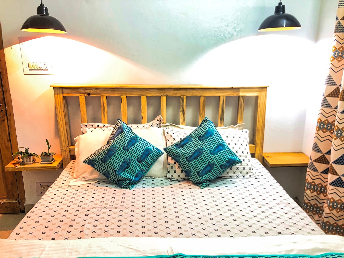 A spacious 1BHK Homestay, Itsy Bitsy Home