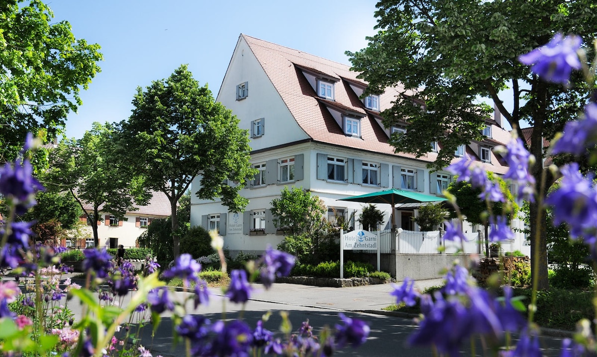 HOTEL GARNI AM ZEHNTSżL