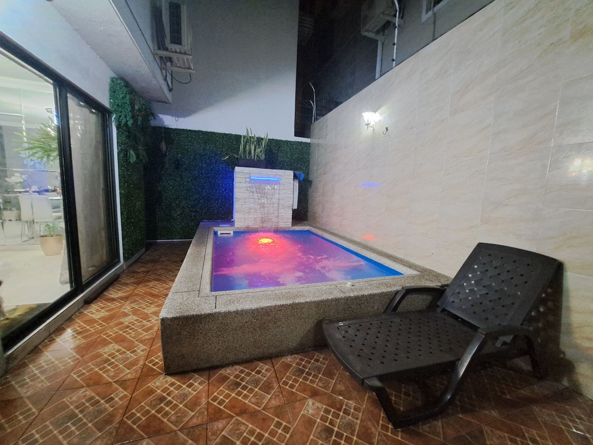 Casa con piscina Guayaquil