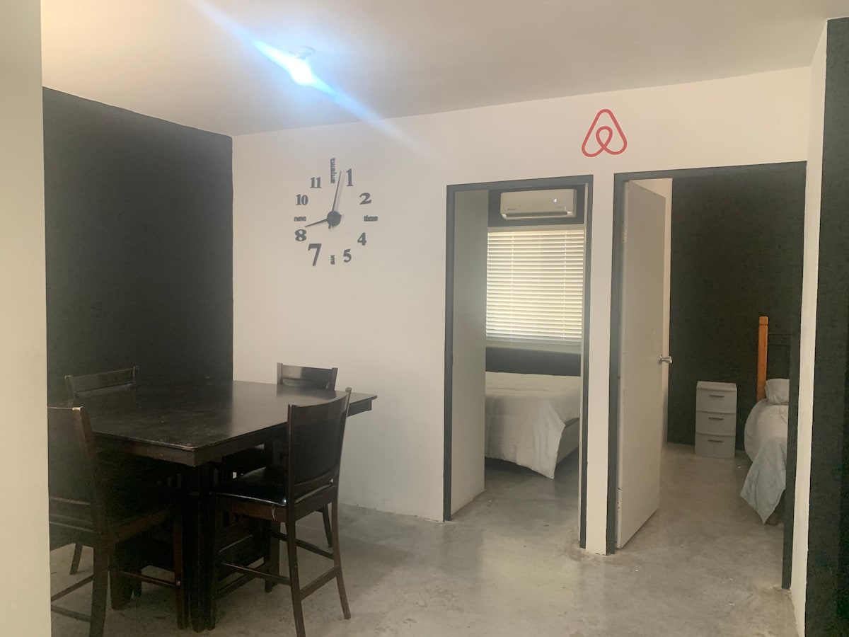 Airbnb Puerta de Nazareno 1