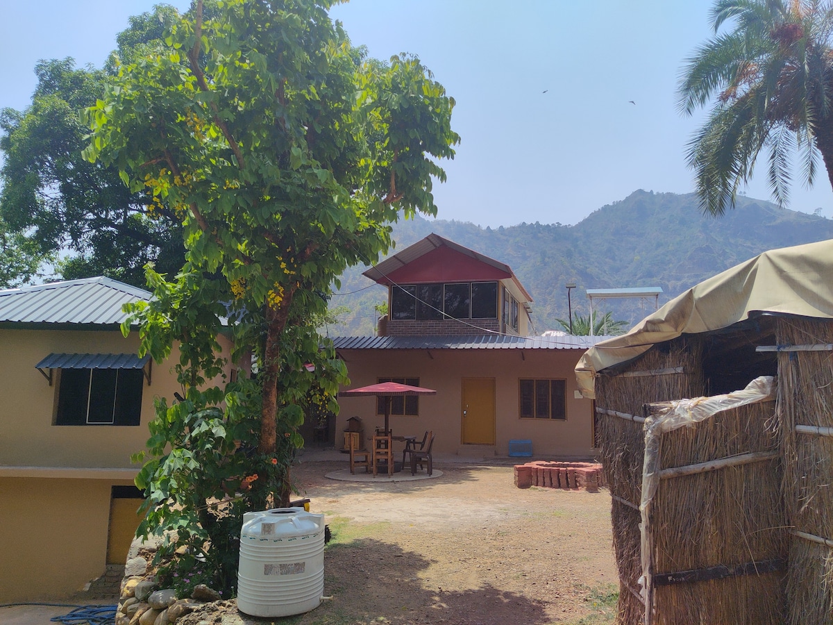 喜马拉雅山上的大地之家-寄宿家庭# 3 @ etuadv