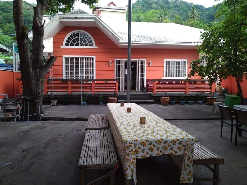 海滨别墅（ Sea House Villa ）和餐厅酒吧（ Resto