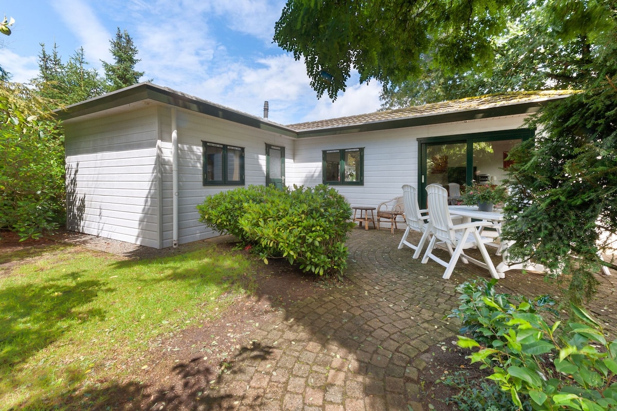 Tasteful chalet near Ommen for family