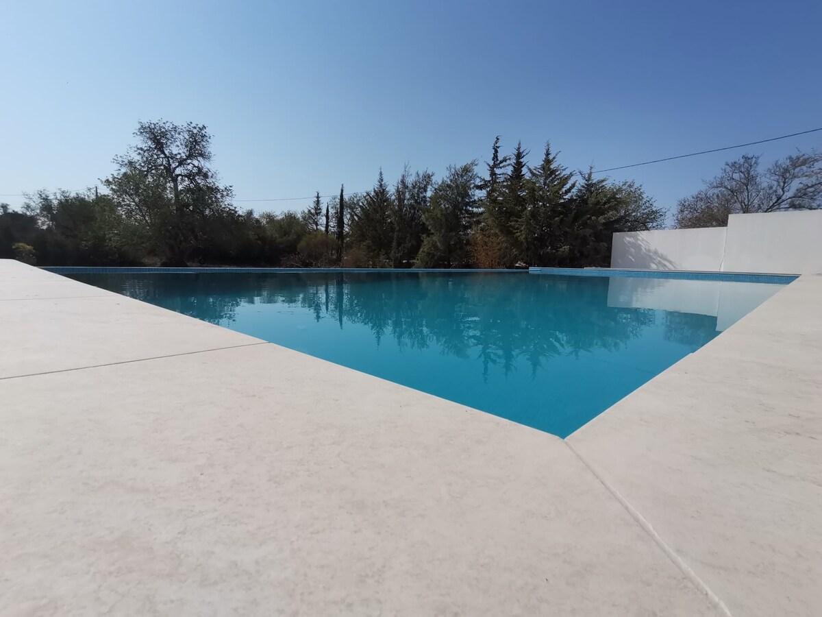 Villa das Alfarrobas Cosy GuestHouse com piscina