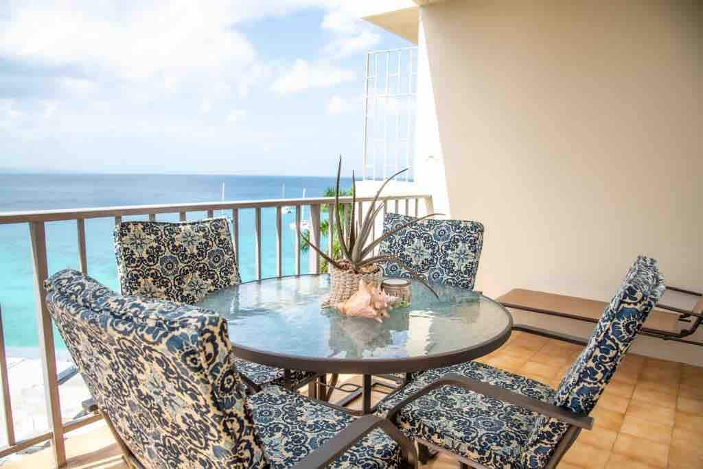 Ocean View Condo-Hip Strip.