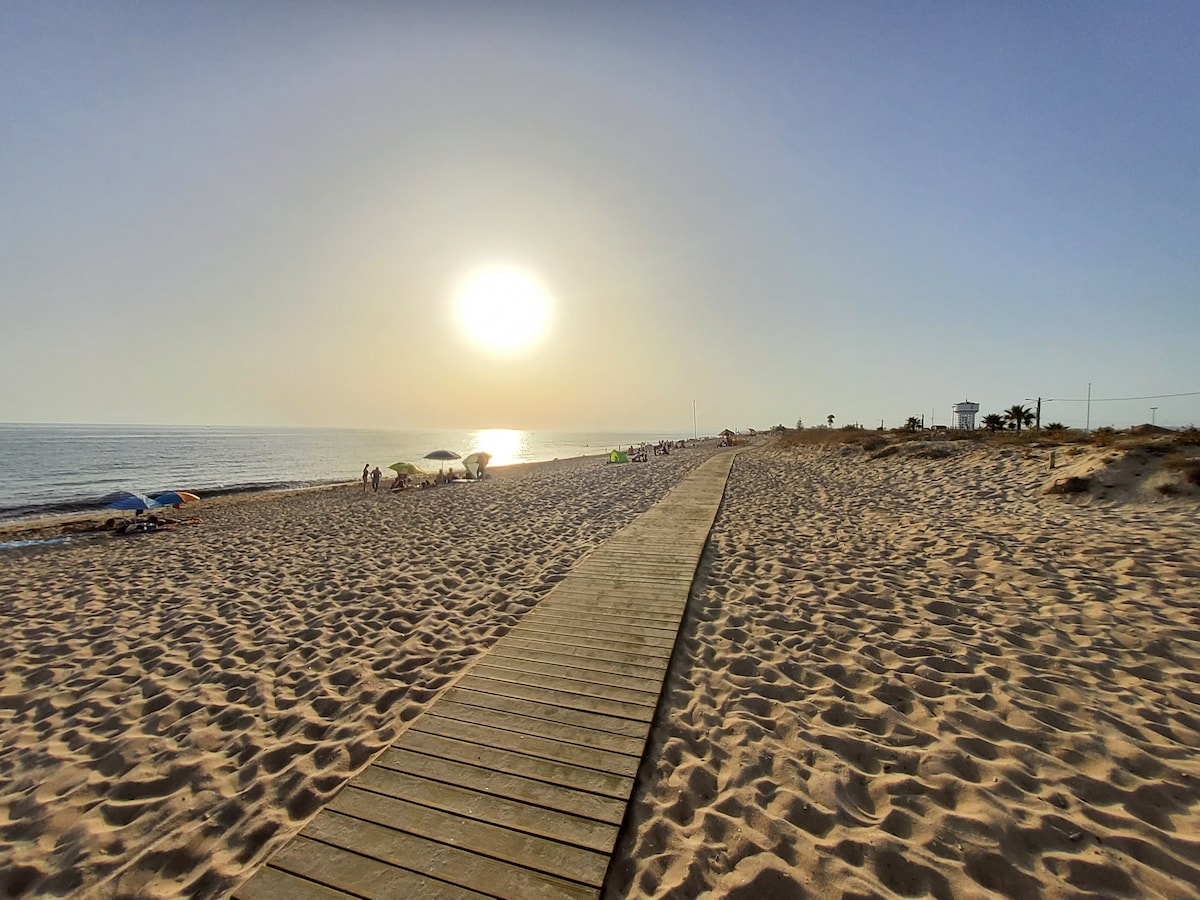 Stellya Room ¶ Faro Beach Feeling, By the Sea!