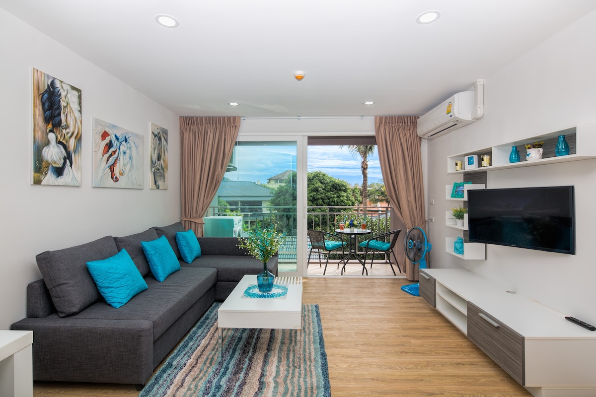 卡塔海滩超棒的1卧室公寓， 900米