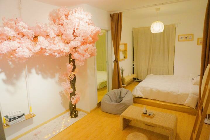【在这里· 桜舞saaya】日式浪漫樱花套房/楼下春熙路/太古里/ifs