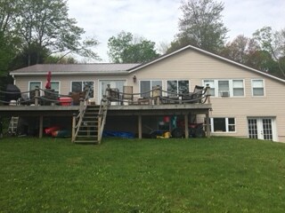 私人湖畔的Tug Hill Lakehouse -可容纳16人以上