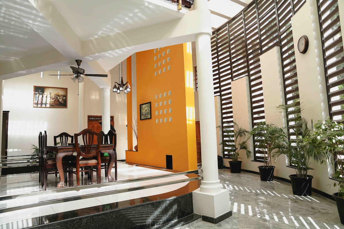 AppoosHomestay (Cherumuttadathu House) 4BHK Villa