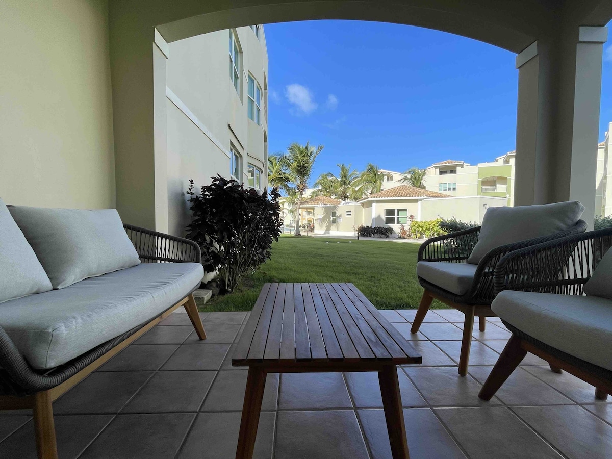 #11 Beach Apt 3BR, 2BA Garden @ Jobos Beach