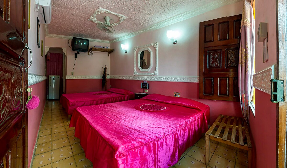 Hostal Lozano 's
Hab 1